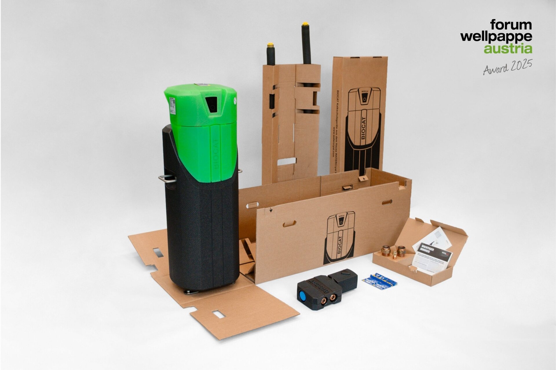 Nachhaltiges Produkt, nachhaltige Logistik – die Verpackung der BIOCAT KS-C Kalkschutzgeräte überzeugt durch ihre konsequent durchdachte Konstruktion für den globalen Versand. Nachhaltiges Produkt, nachhaltige Logistik – die Verpackung der BIOCAT KS-C Kalkschutzgeräte überzeugt durch ihre konsequent durchdachte Konstruktion für den globalen Versand.